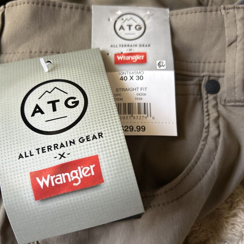 NEW Wrangler ATG Pants Men 40x30 Brown Straight Fit Articulated Knees Zip Pocket - Picture 9 of 12